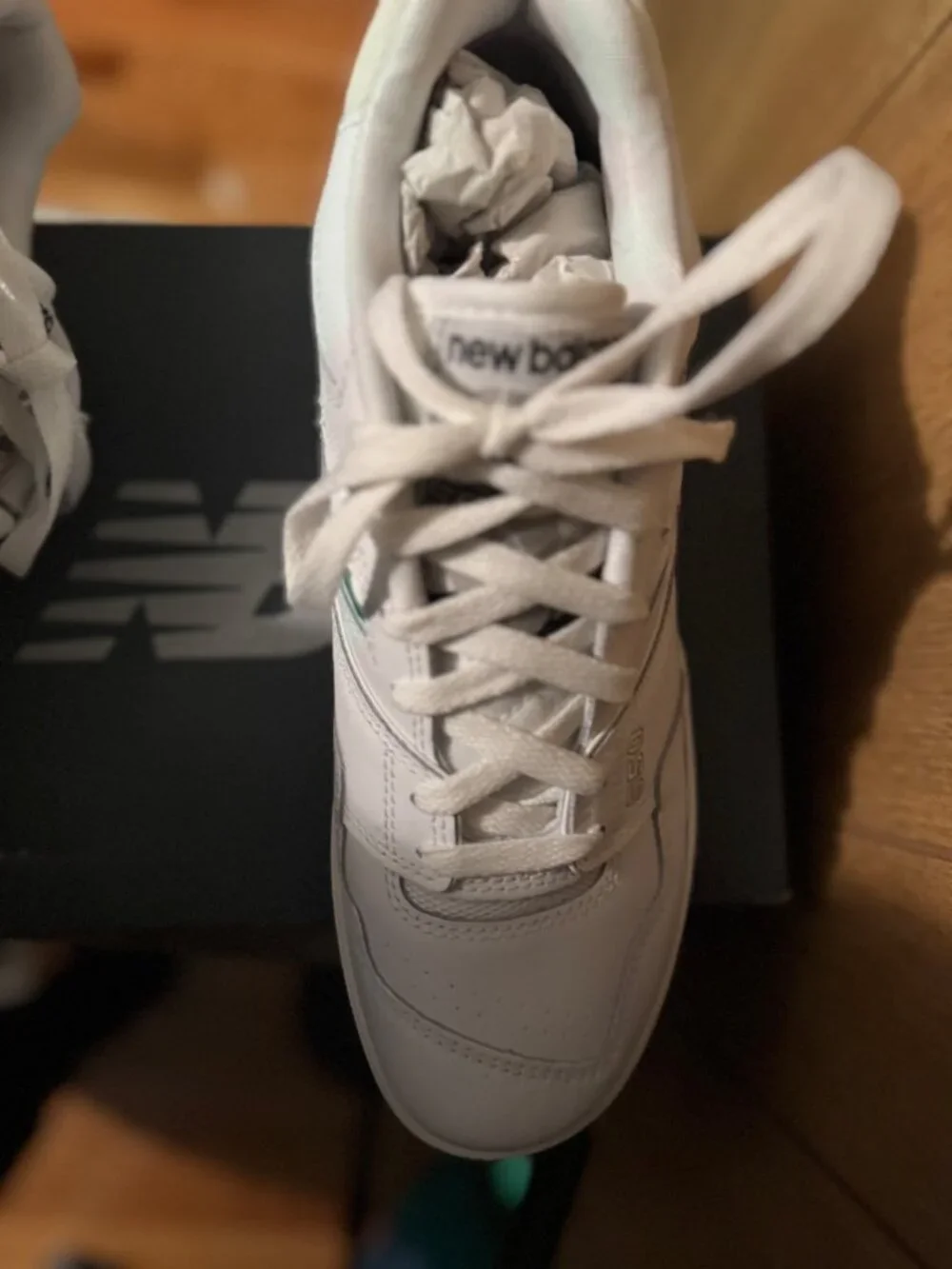 New Balance 550 Mens 8 NWT in box